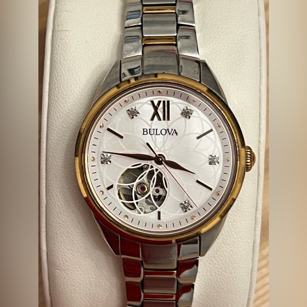 Bulova Diamond Rare Ladies Automatic Watch Sutton Two-Tone Rose-Gold Bracelet